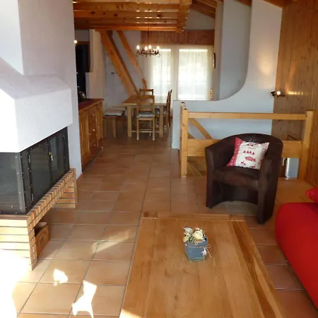 Le Zenith Apartment *